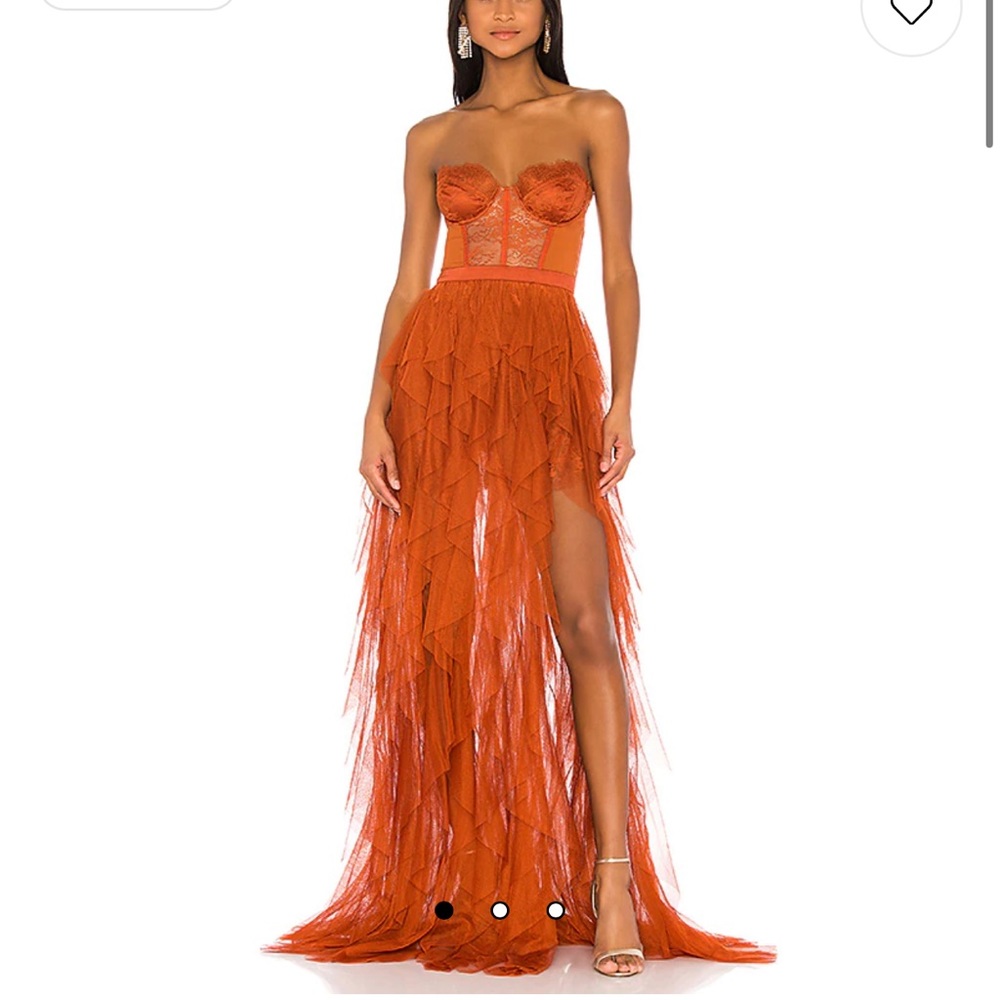 x REVOLVE Bustier Gown in Rust
For Love & Lemons